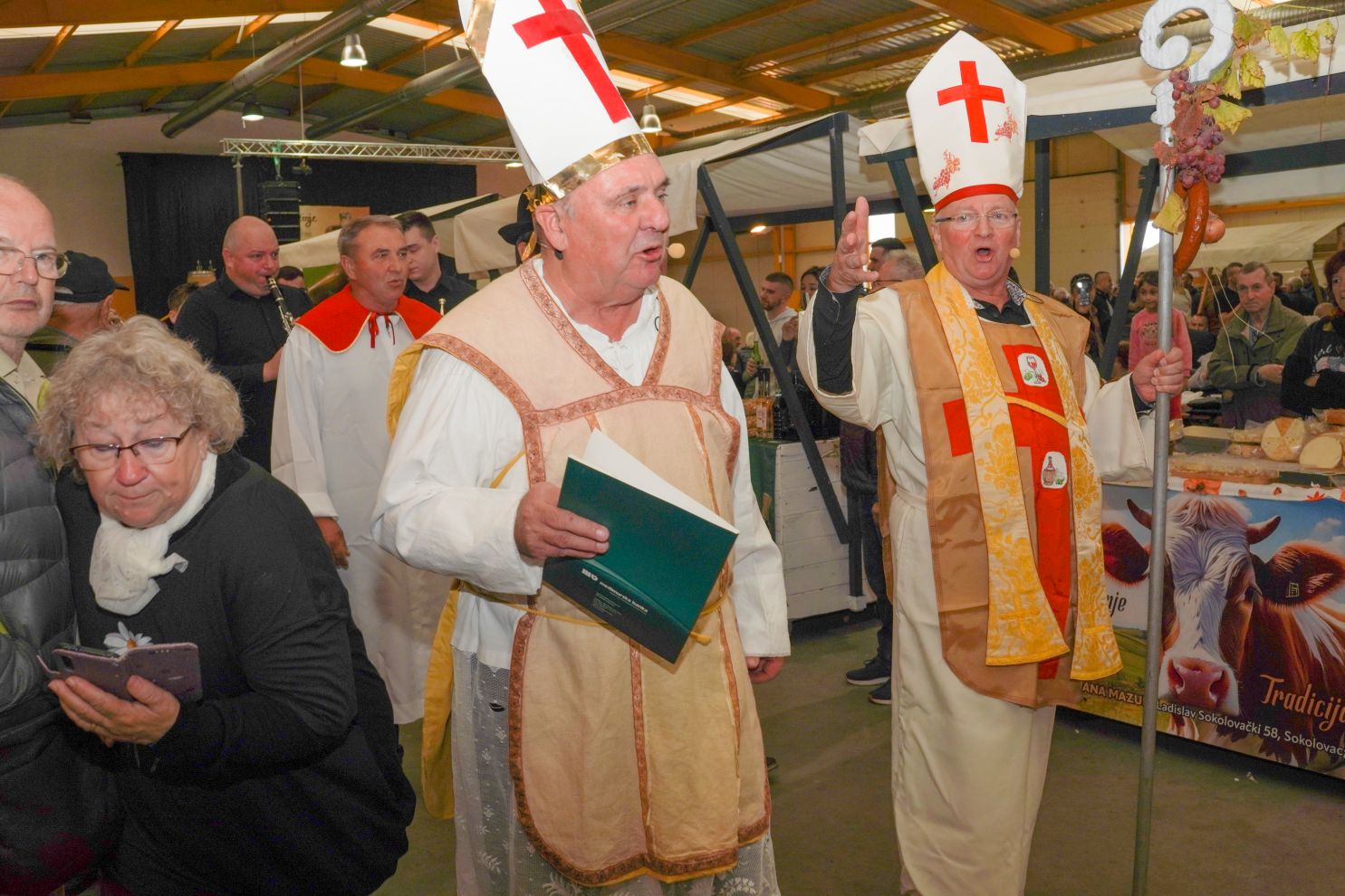 krštenje mošta Milivoj Kossi 19. Martinje festival hladnetine Nedelišće Mesap krštenje mošta (160)