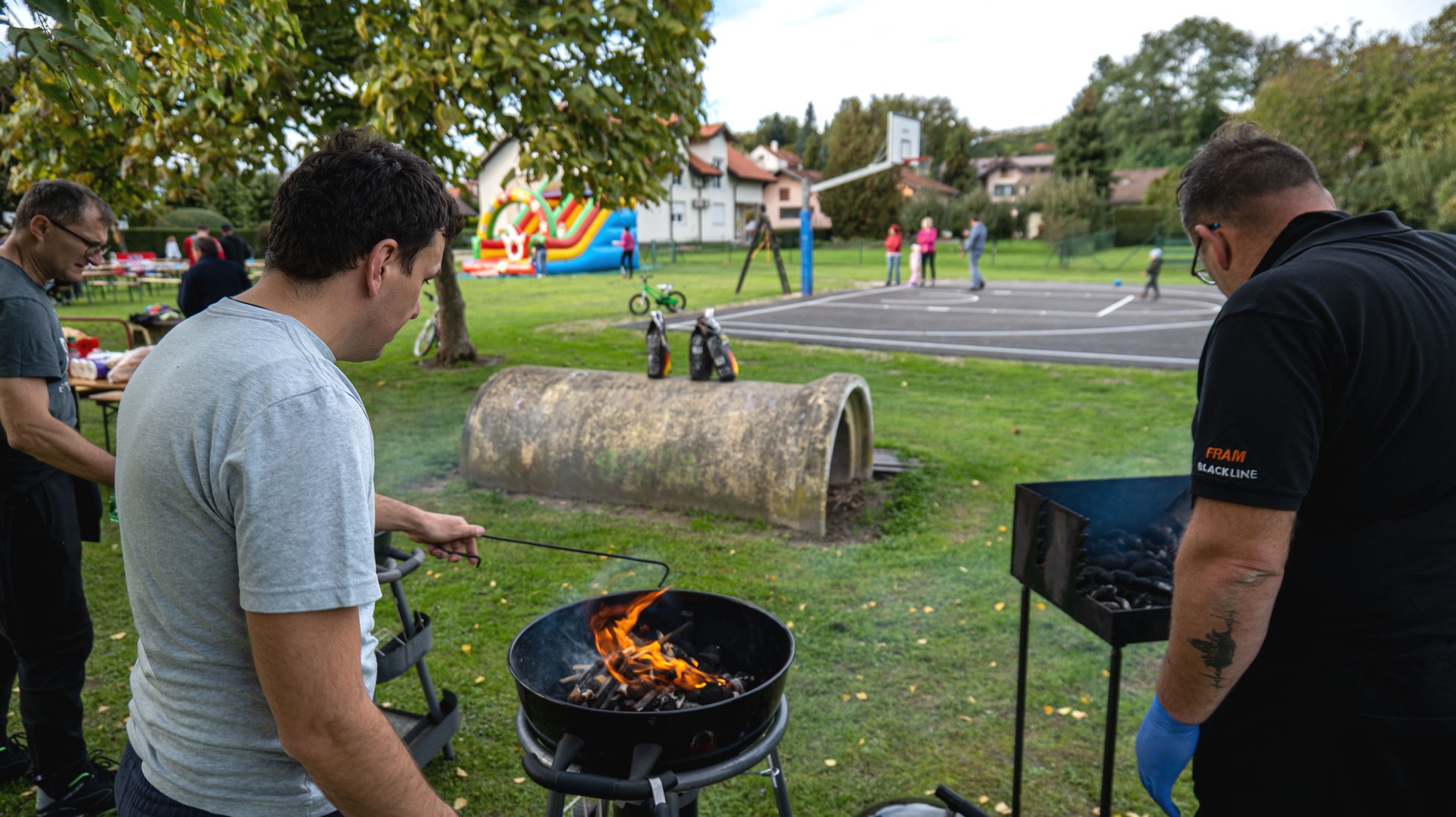 Župan Posavec i načelnik Meglić svečano otvorili obnovljeno košarkaško igralište u Šenkovcu Župan Posavec i načelnik Meglić svečano otvorili obnovljeno košarkaško igralište u Šenkovcu