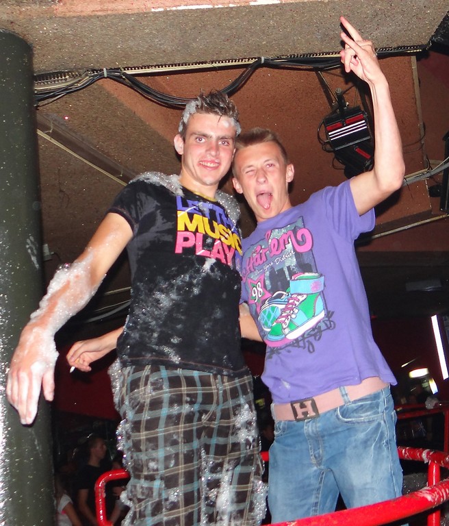 slika0022604209 Pjena party u Šampionu (Subota, 16.8.2014.)