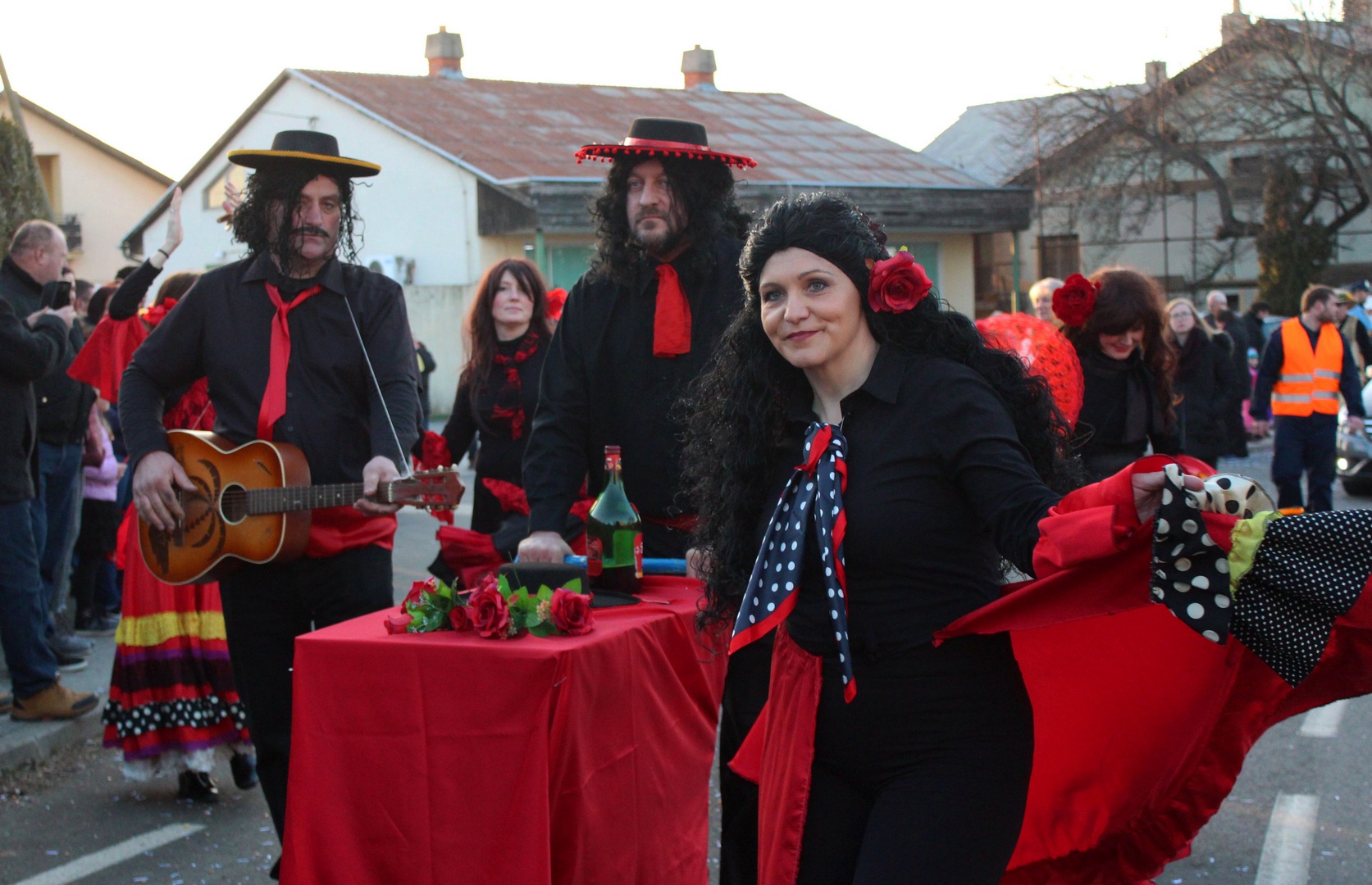 Maškare okupirale Zasadbreg 28. godinu za redom