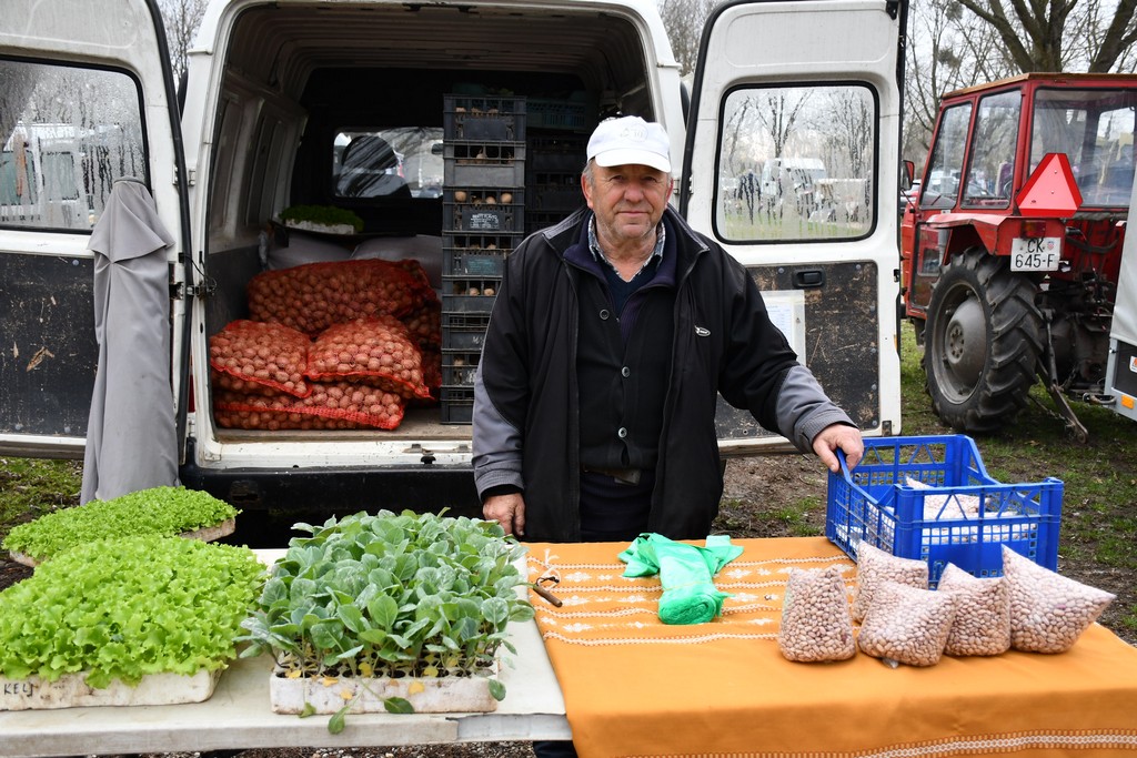 Prohladno jutro na čakovečkom sajmu, no bogata ponuda nije izostala