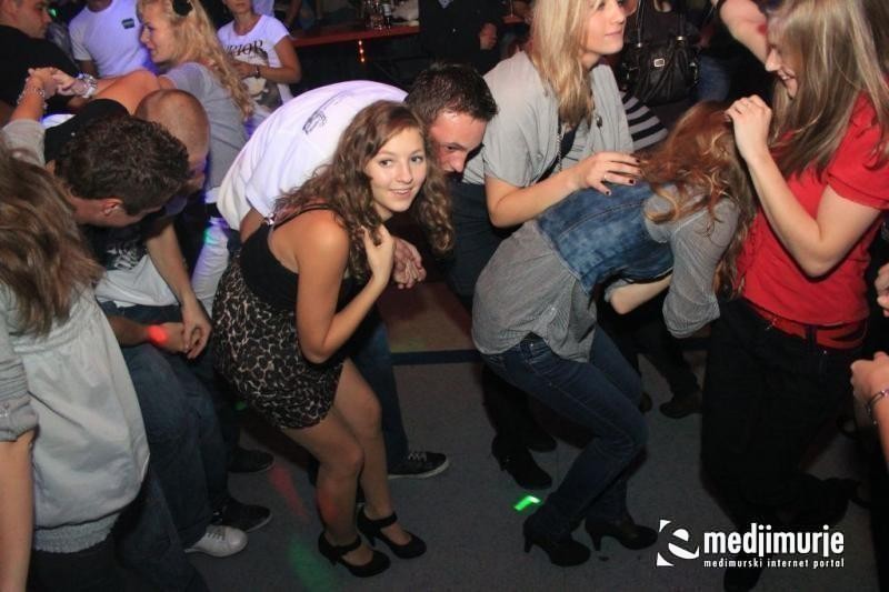 slika0107 Maraton (Subota, 8.10.2011) slika0107 Maraton (Subota, 8.10.2011)