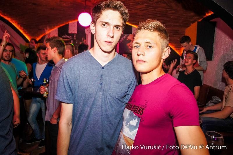 slika00031 Antrum (Subota, 28.6.2014. – Sandra Afrika)