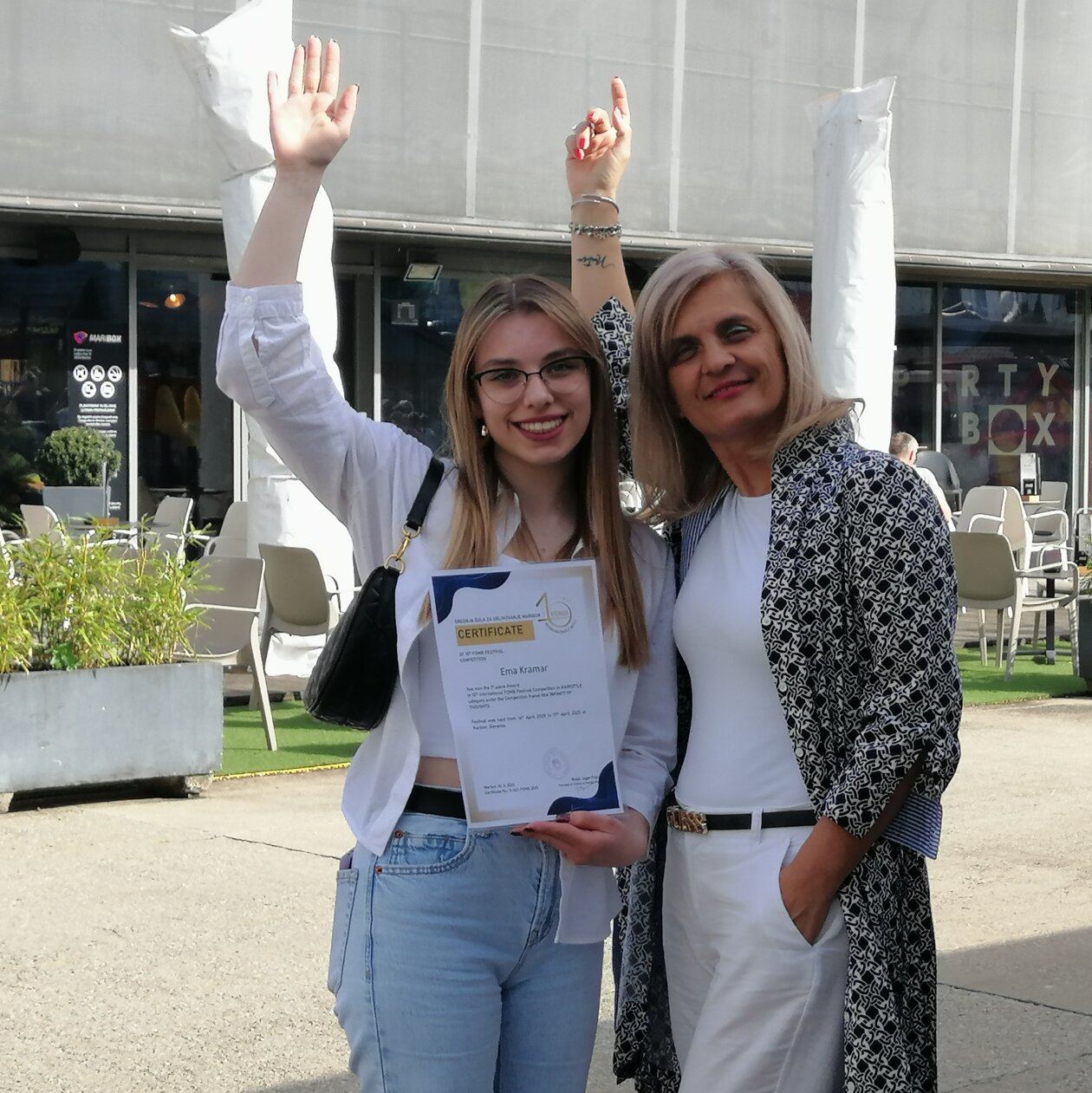 ema Kramar najbolja u kategoriji frizura Ema Kramar najbolja u kategoriji frizura