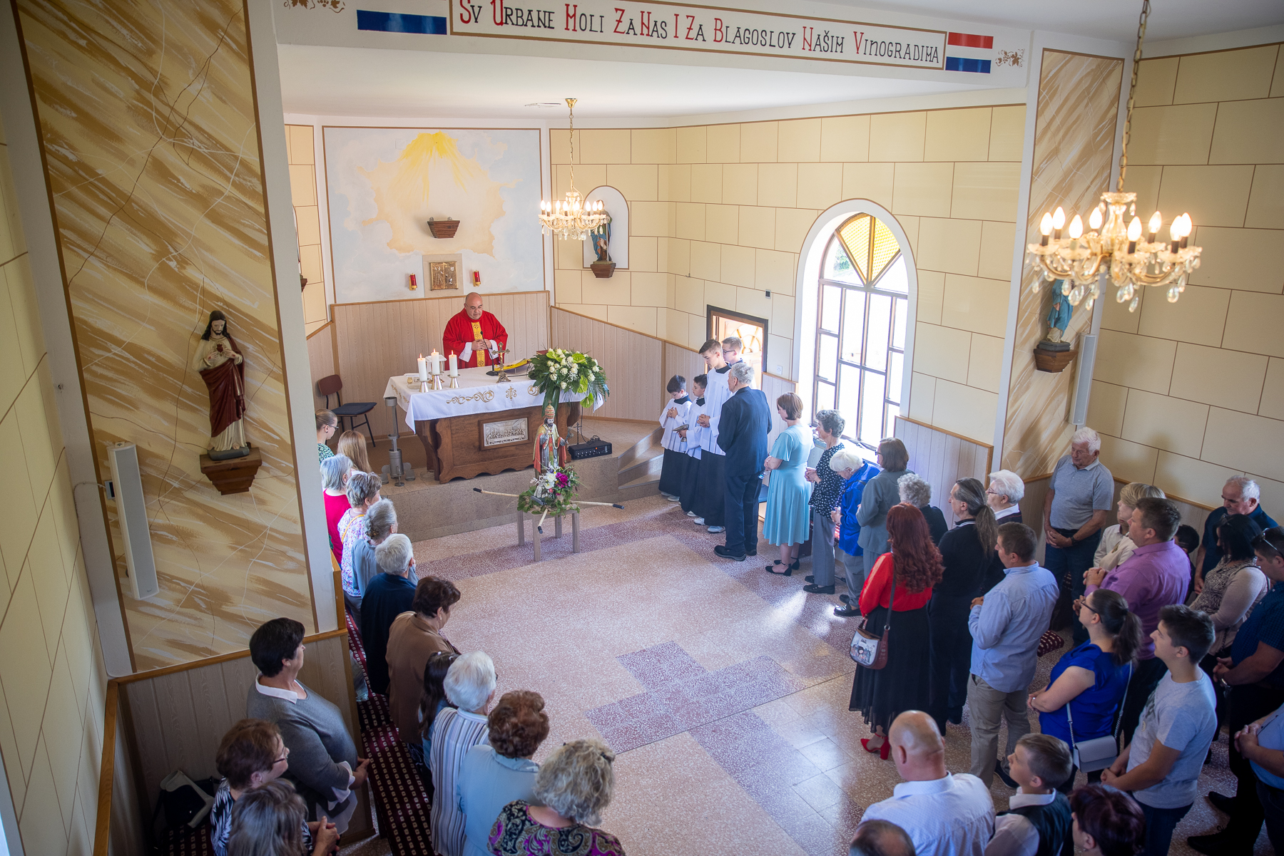 SLAVILO SE U BREGIMA Blagoslov vinograda i proštenje u Svetom Urbanu