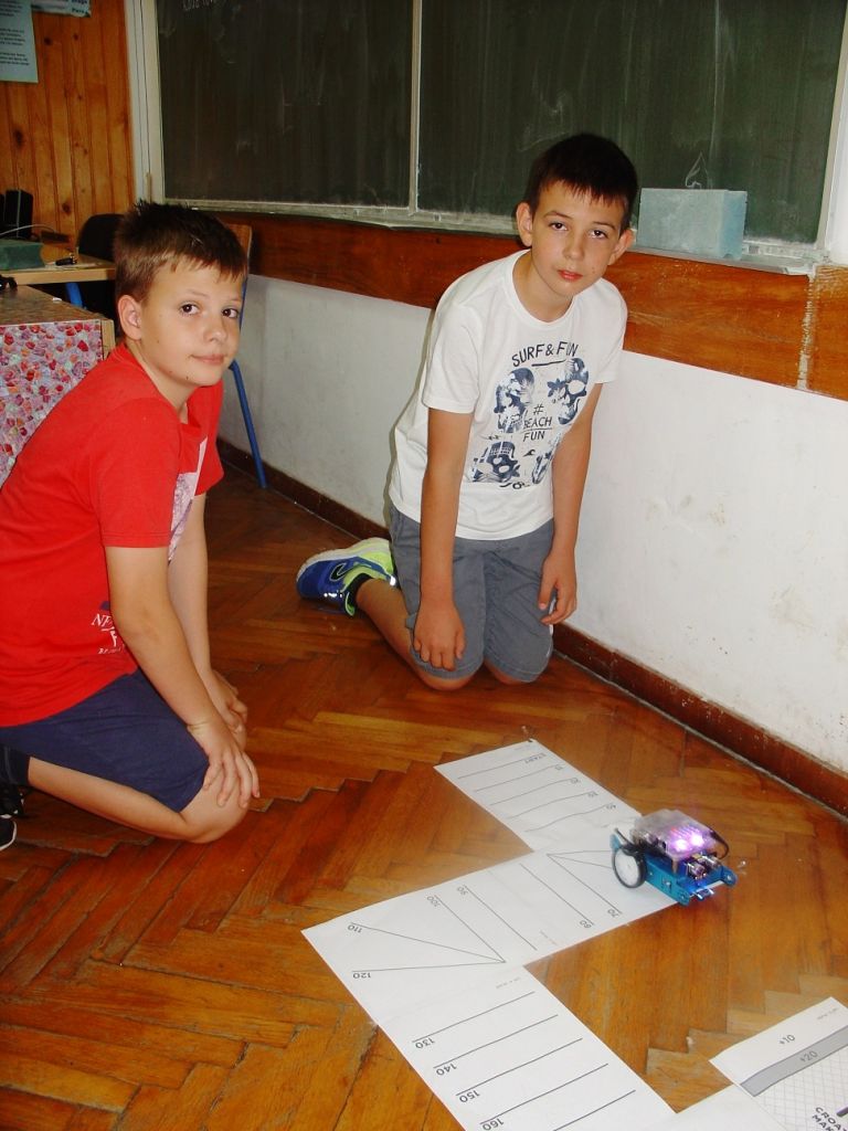 elementarnarobotikaimicrobitpro