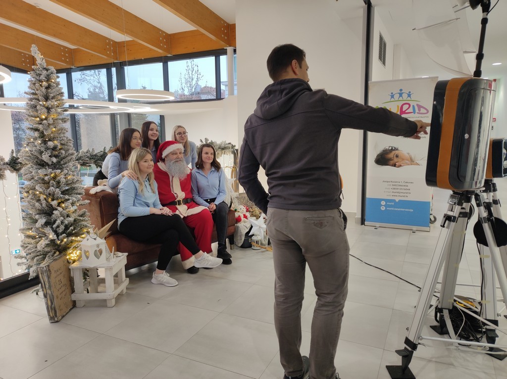 HO, HO, HO! Dođite na druženje i fotkanje s Djedicom