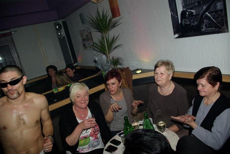 slika0027 Locco (Petak, 8.3.2013 – Dan žena)