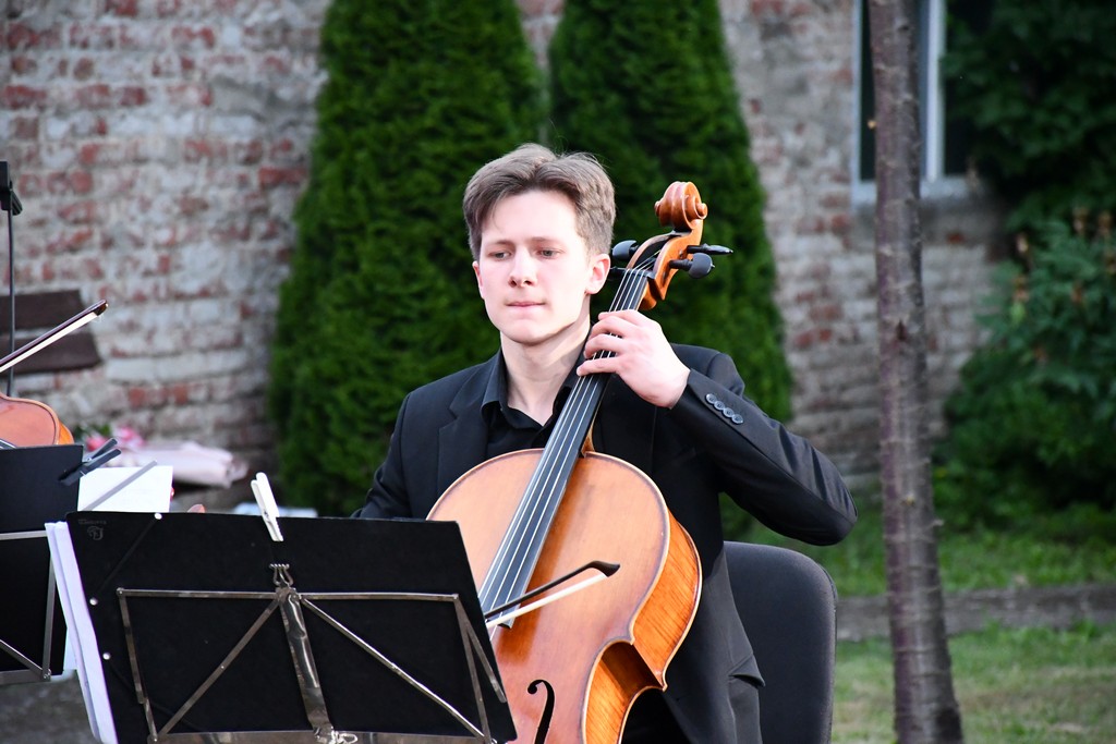 BILO JE ZA PAMĆENJE Koncert ‘Slavenski u Kraljevom vrtu’