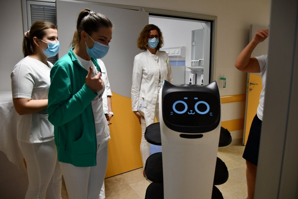 STIGAO I MINISTAR BEROŠ Otvoren najljepši i najveseliji rekonstruirani dio bolnice – Odjel pedijatrije