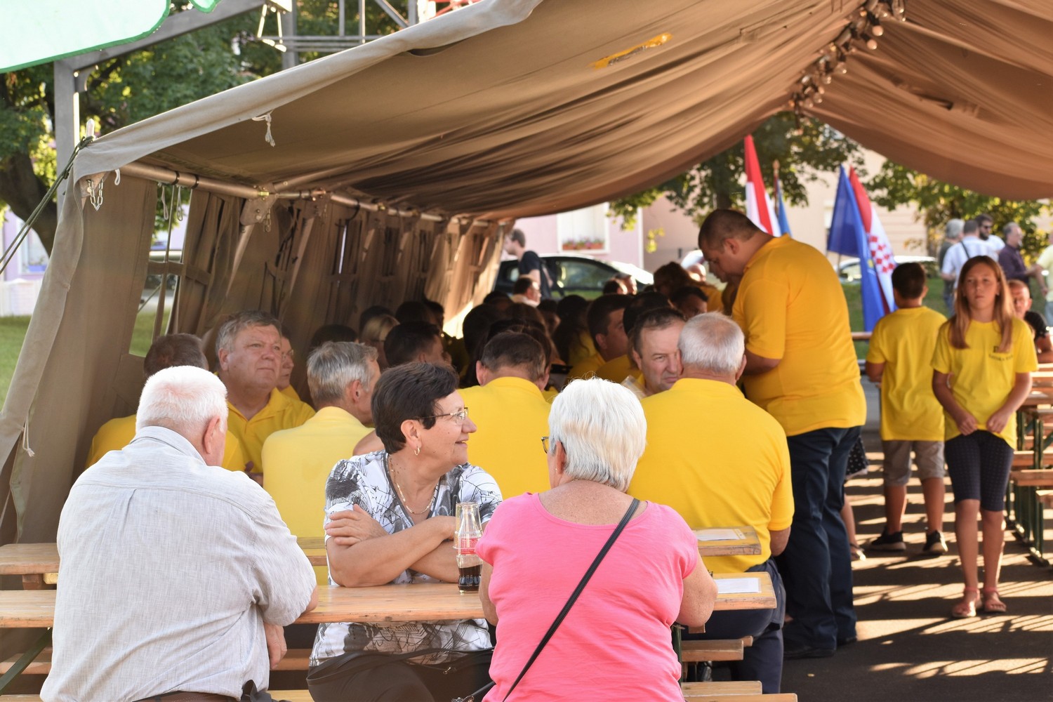 Dan Savske Vesi proslavljen uz tradicionalan mimohod mještana i udruga, zabavan program i besplatan grah