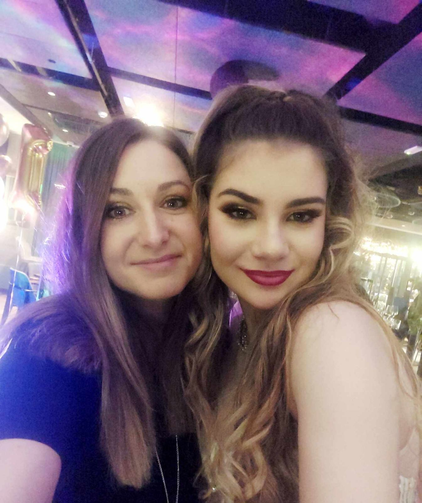 ROĐENDANSKA PROSLAVA Luna Marija Novak proslavila 18. rođendan