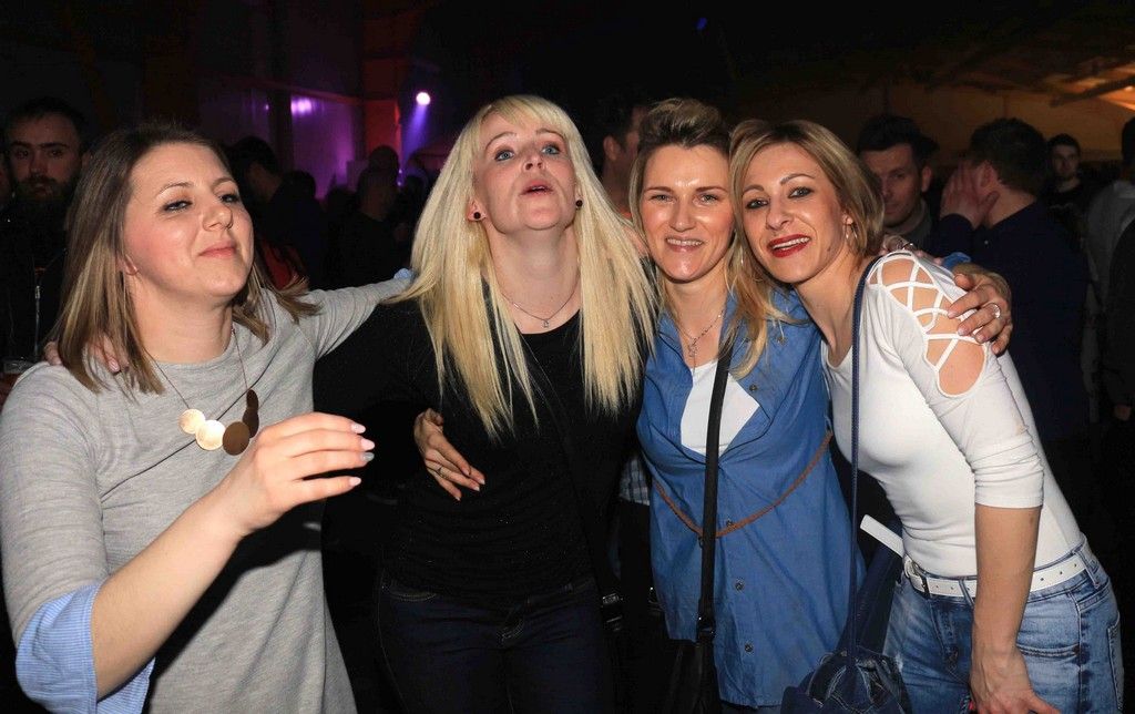 crvenajabukatarapanabandmesapne