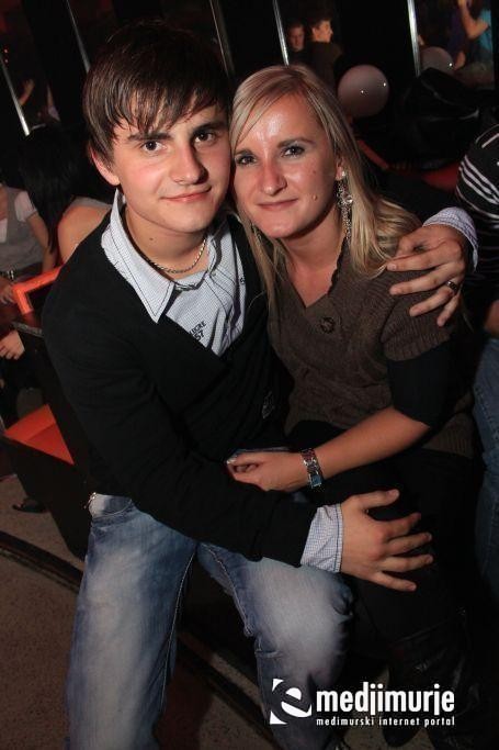 slika0078 Maraton (Subota, 8.10.2011) slika0078 Maraton (Subota, 8.10.2011)