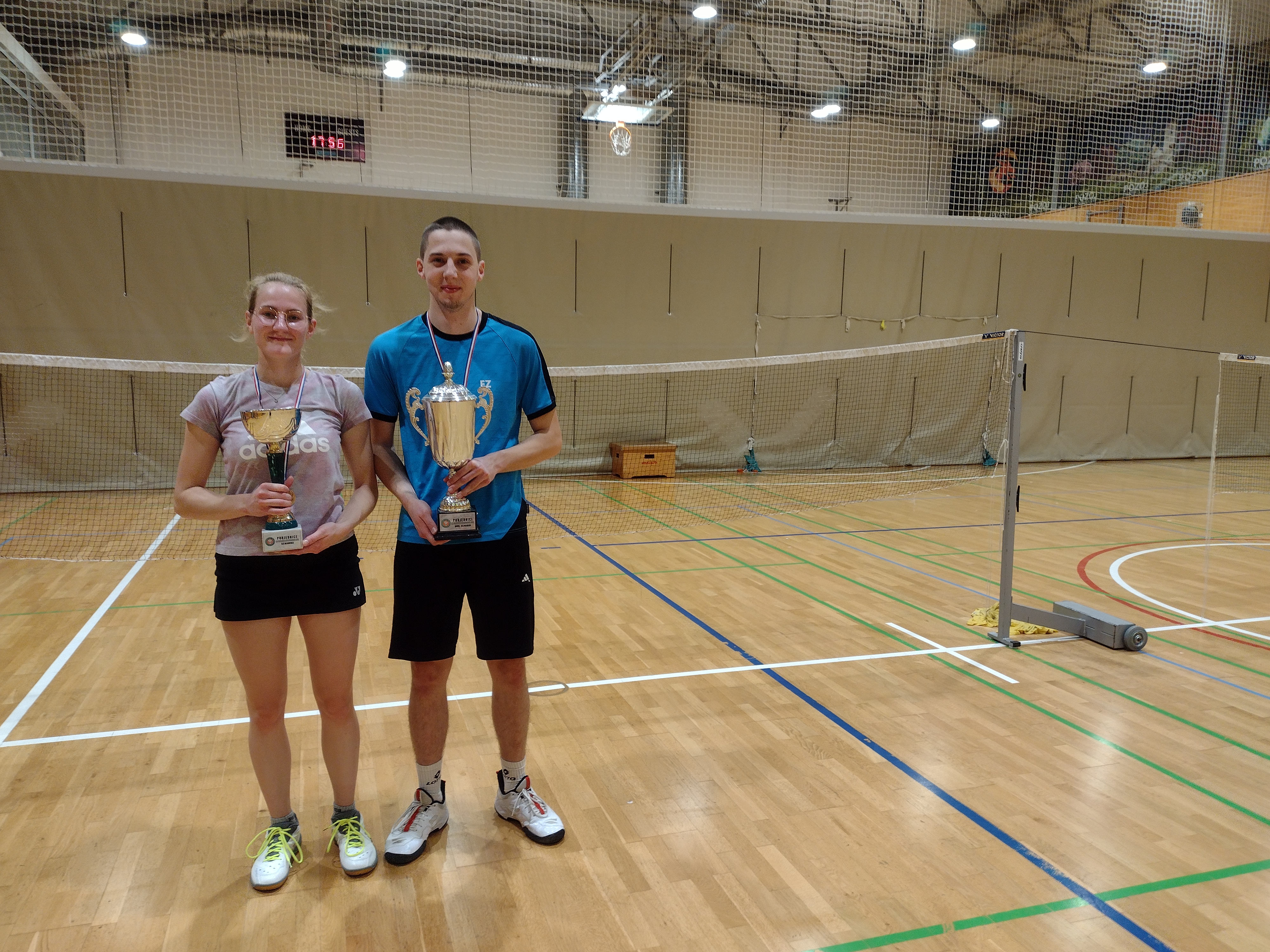 BADMINTON Završena Međimurska badmintonska liga za seniore: Pobjednici Laura Horvat i Luka Grubić