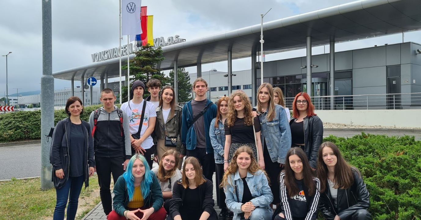 Gimnazija Josipa Slavenskog