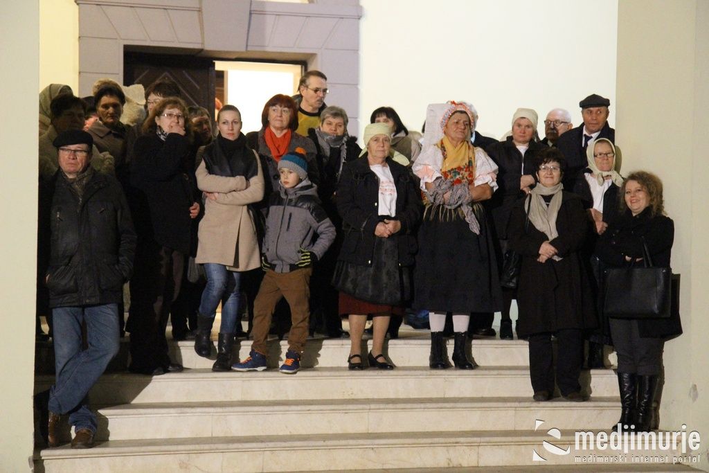 nocmuzejacakovec0112519821