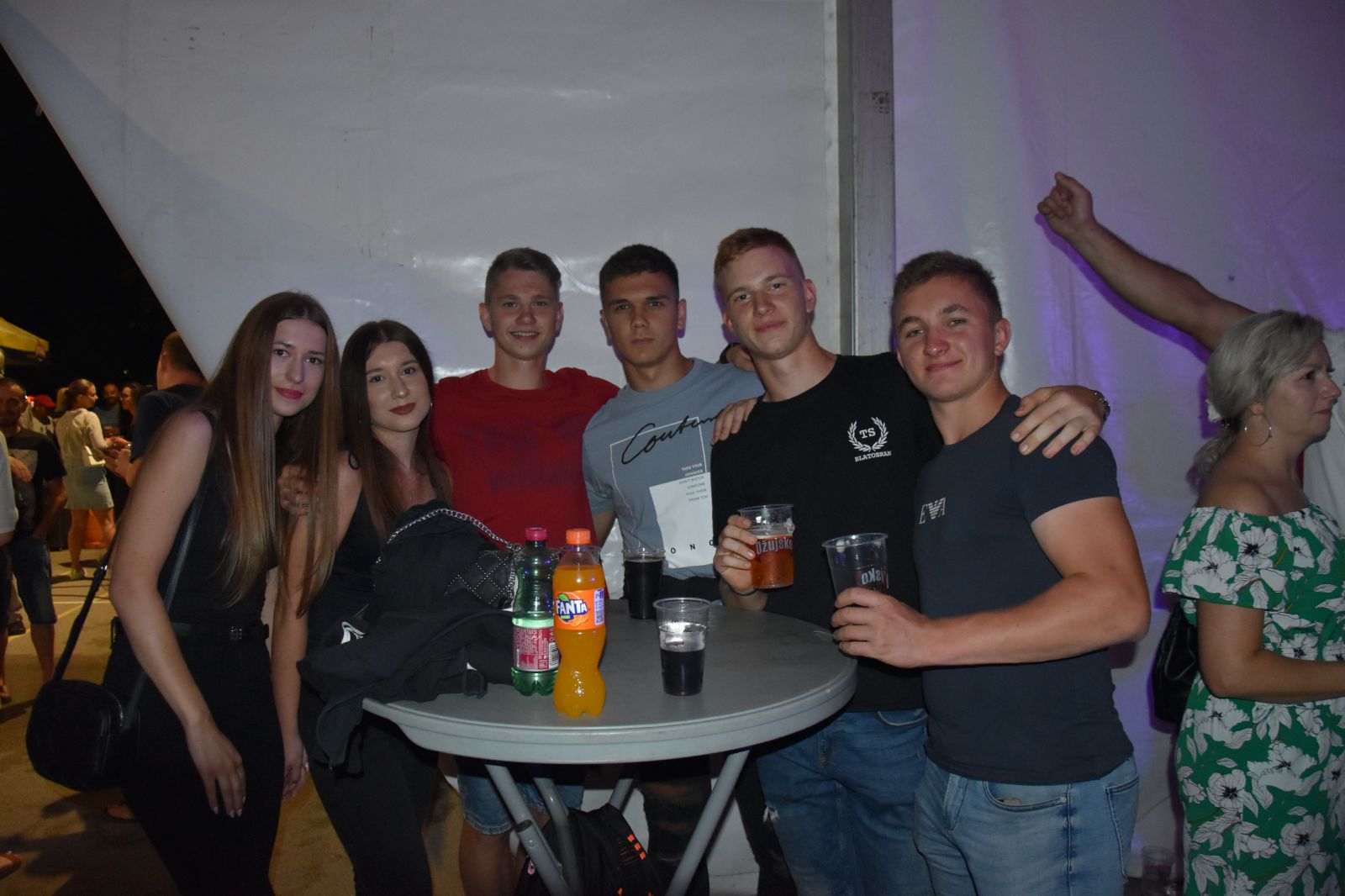 Zlatko Pejaković oduševio Donju Dubravu!