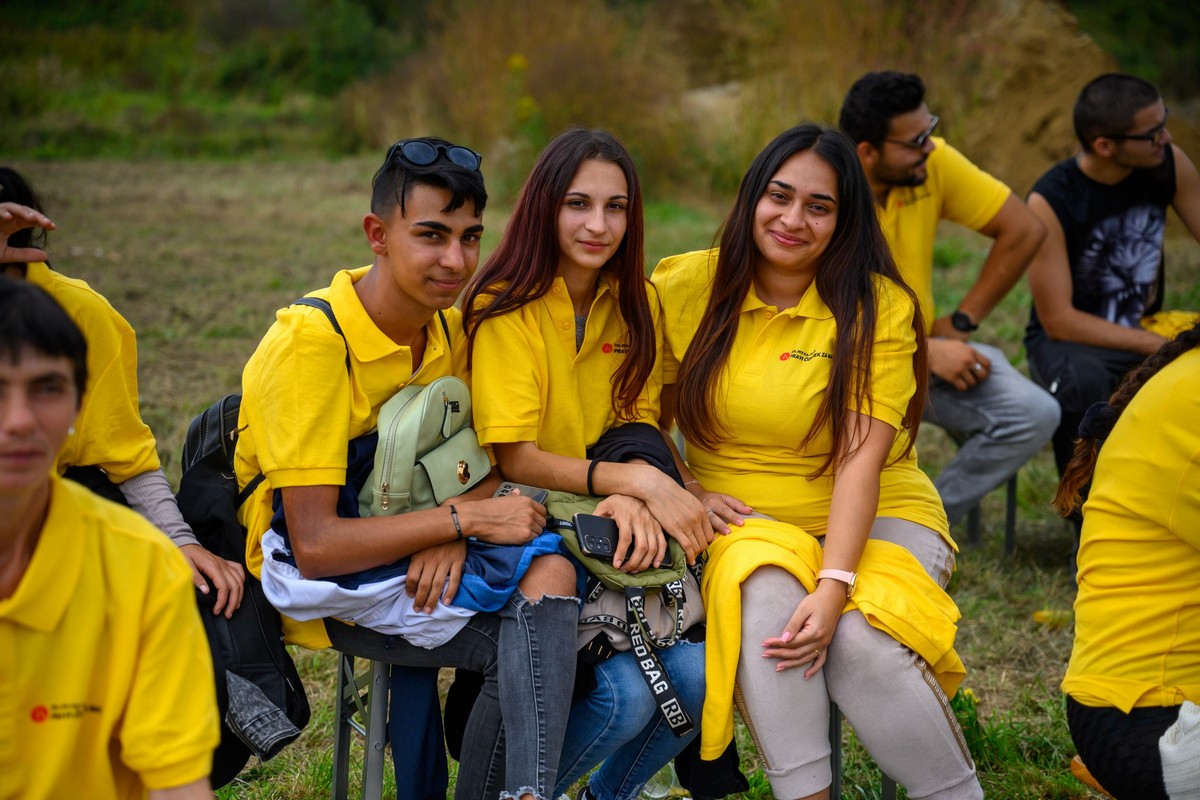 Veljko Kajtazi, Suzana Krčmar, Sitnice,