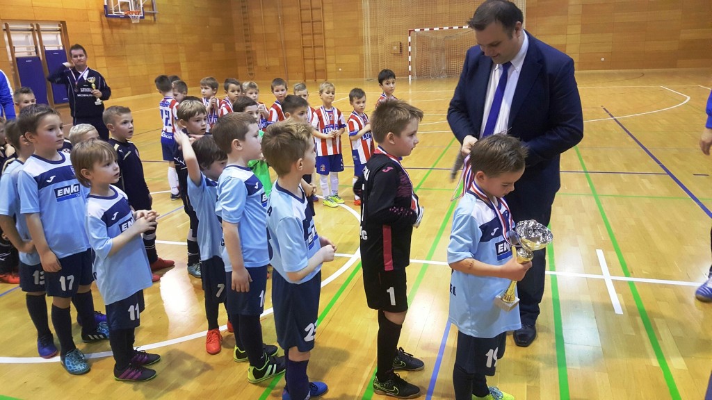 20170218194615resized759588