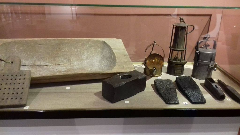 1445590111205946980215996956843