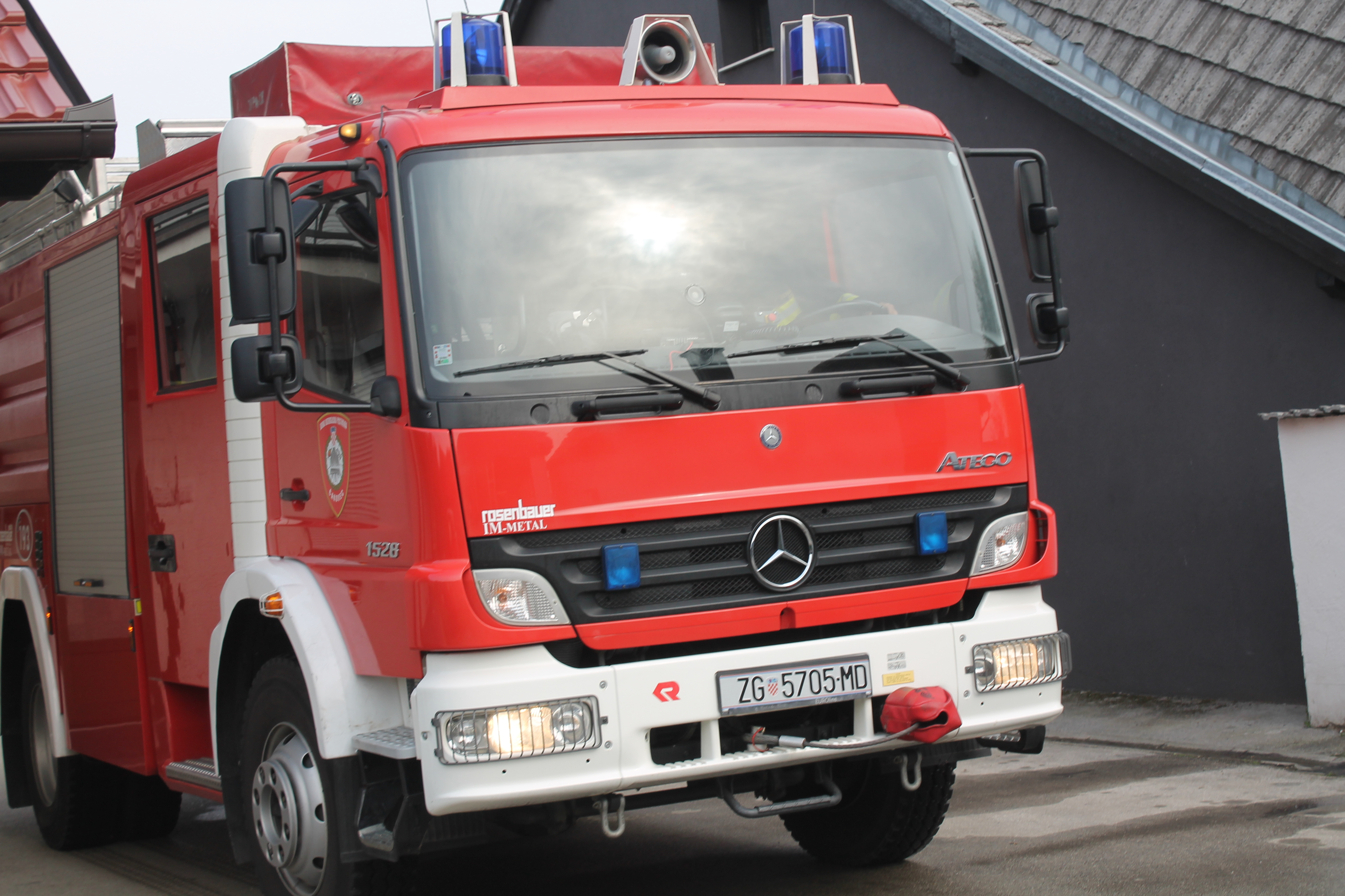 Požar u Strahonincu