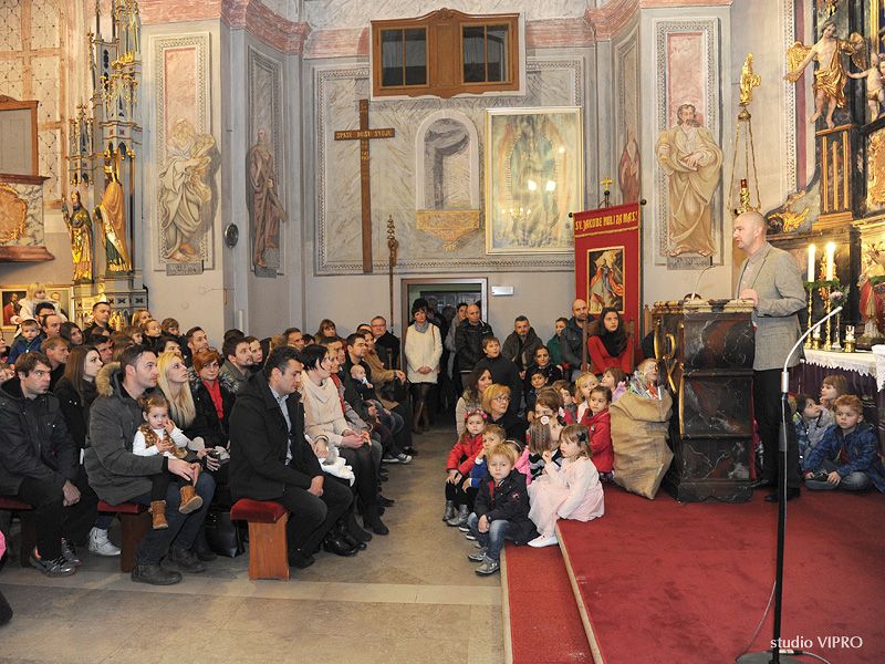 325213829dsc6009270745