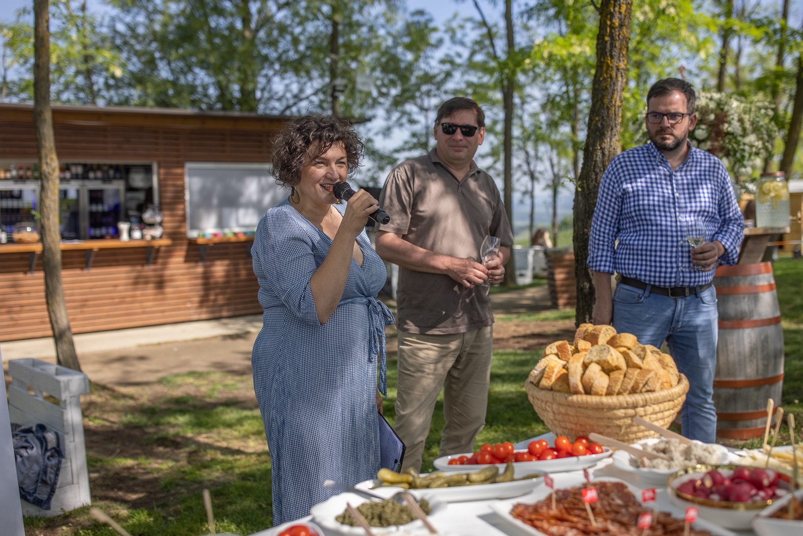 Na Mađerkinom bregu održan Pjenušavi doručak u vinogradu
