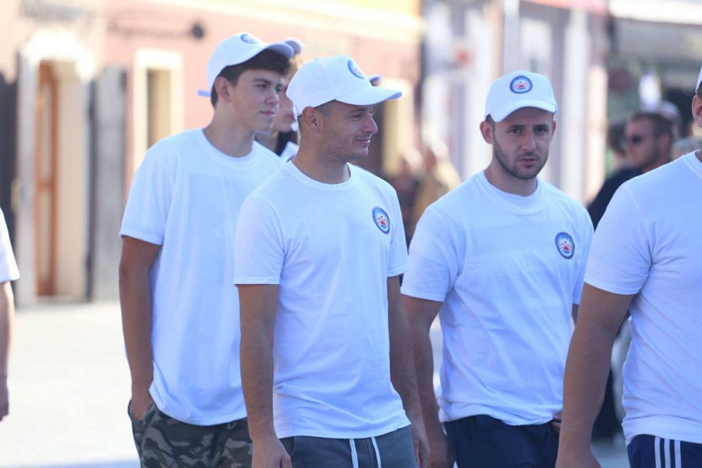 2193177810213070968385828165050