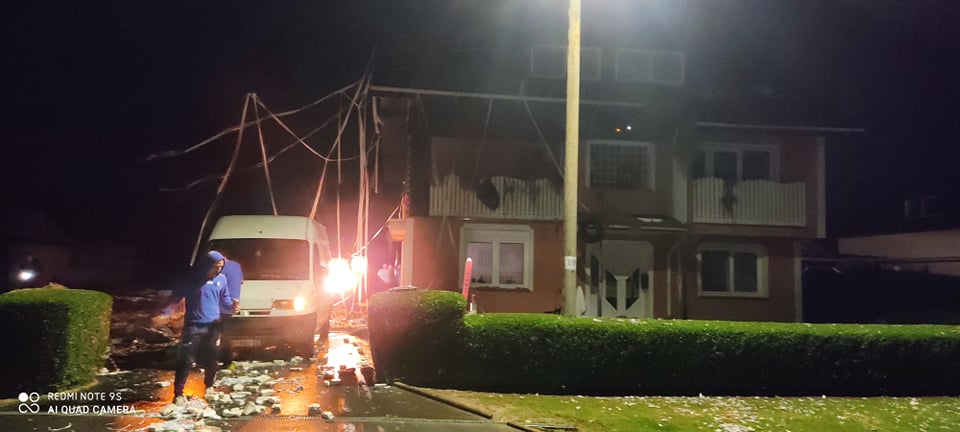 FOTO Potepanje ih nije mimoišlo: Žene se Marta Tuksar i Krunoslav Erdelja iz Peklenice