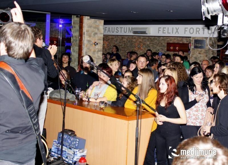 PALADIN 1.10.2011. PALADIN 1.10.2011.