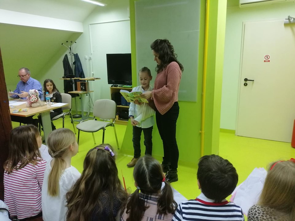 Promocija zbornika ‘Mozaik poezije i proze’ u Knjižnici i čitaonici Šenkovec