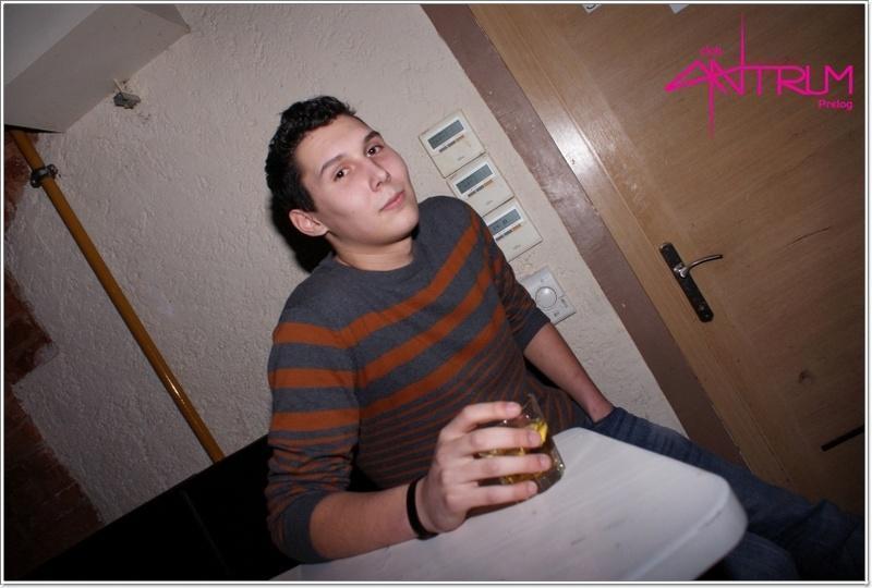 slika0008 Antrum (Petak i subota, 1. i 2.2.2013) slika0008 Antrum (Petak i subota, 1. i 2.2.2013)