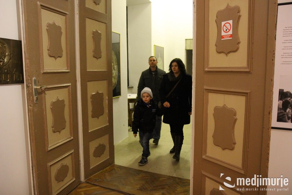 nocmuzejacakovec0082792656