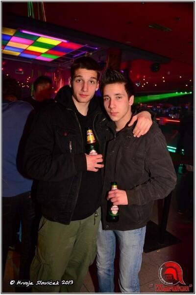 PIC00047 Maraton (Ponedjeljak, 30.12.2013. – Plesnjak Radija 1) PIC00047 Maraton (Ponedjeljak, 30.12.2013. – Plesnjak Radija 1)