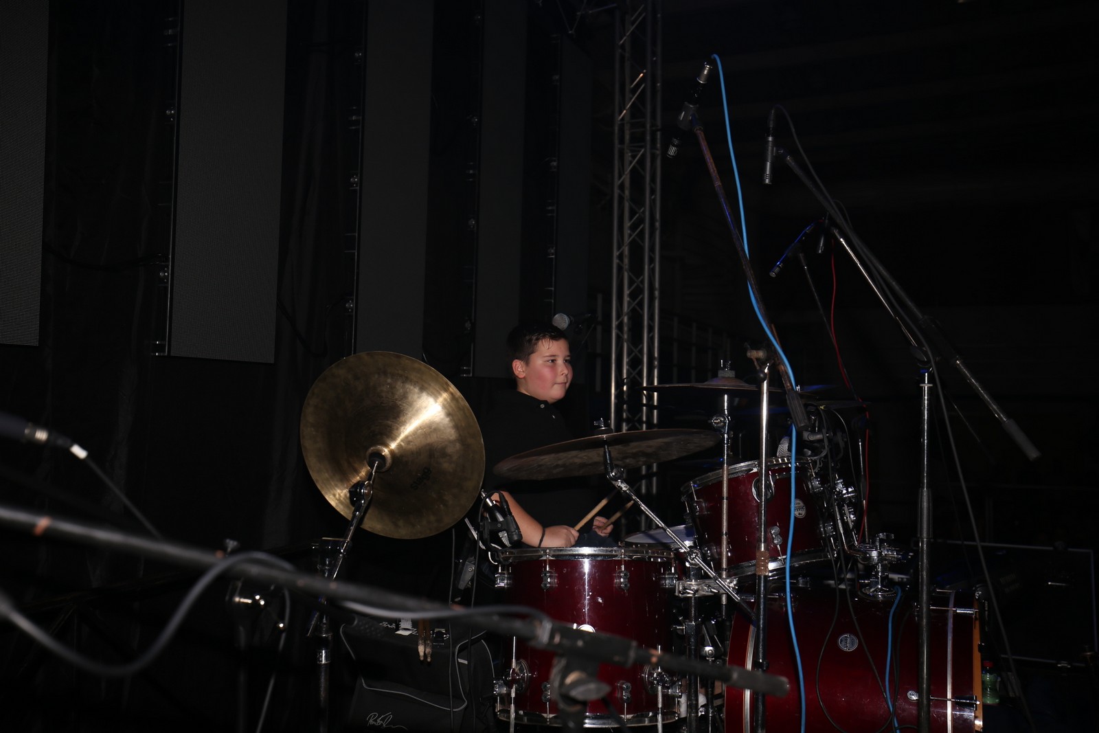 Dražen Zečić u prepunoj dvorani GOC-a napravio pravu feštu!