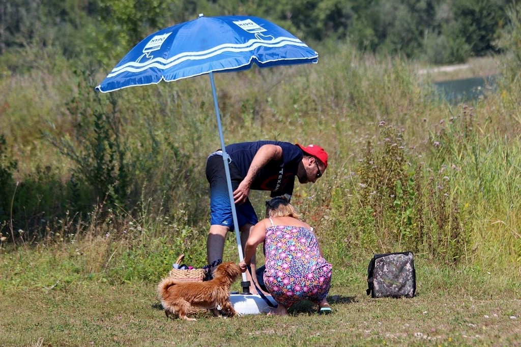 Međimurke i Međimurci spas od ljetnih vrućina potražili uz rijeku Dravu