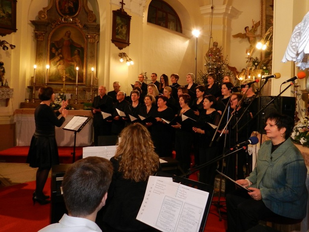 23e5e81dd3fabe34a5ab4ef282594e5