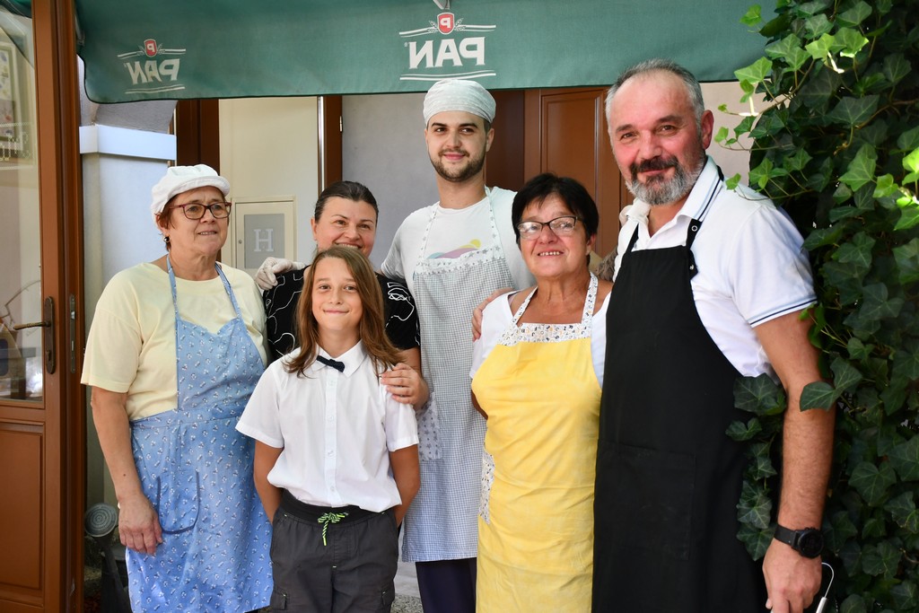 ZAHVALILI IM Ručak za istinske heroje Pušćina