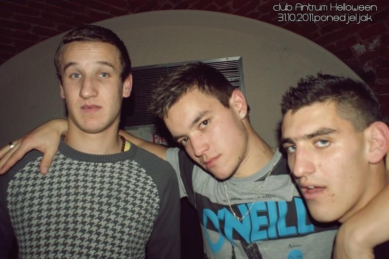 slika0091 Antrum (Pet, sub i pon, 28., 29. i 31.)