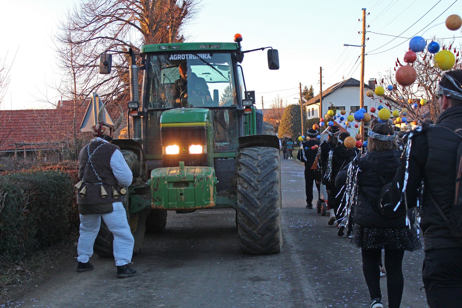 SEZONA MAŠKARA Veselo je bilo na Fašniku u Zasadbreg