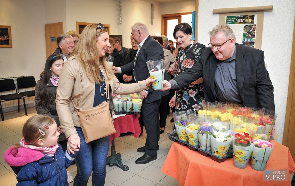 FOTO Pjevački zbor Grada Preloga bio domaćin koncerta ‘Prelog svojim ženama’
