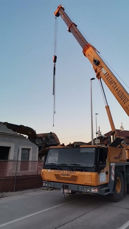 FOTO U tijeku je izvlačenje bagera u Čakovcu