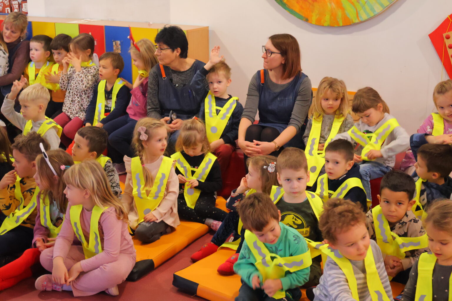 Mališani u Dječjem vrtiću Cipelica učili prometna pravila