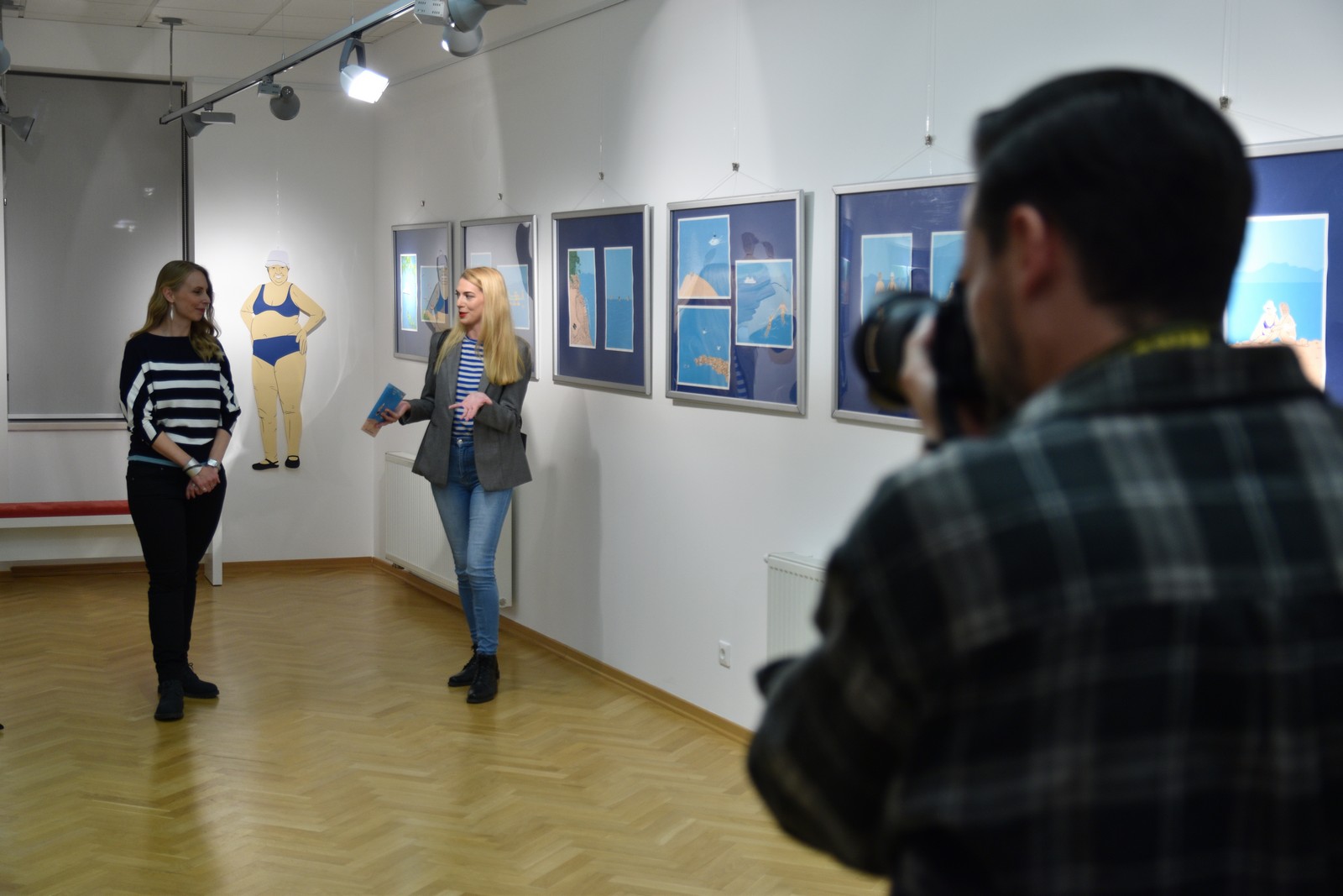 PRELOG Otvorena samostalna izložba ‘Godišnji’ akademske umjetnice Marine Ćorić