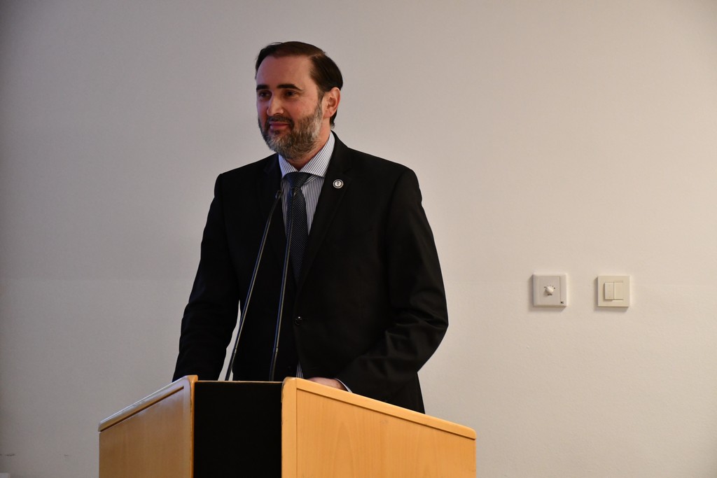 SVEČANOST Pet desetljeća rada Odjela anesteziologije, reanimatologije i intenzivne medicine SVEČANOST Pet desetljeća rada Odjela anesteziologije, reanimatologije i intenzivne medicine