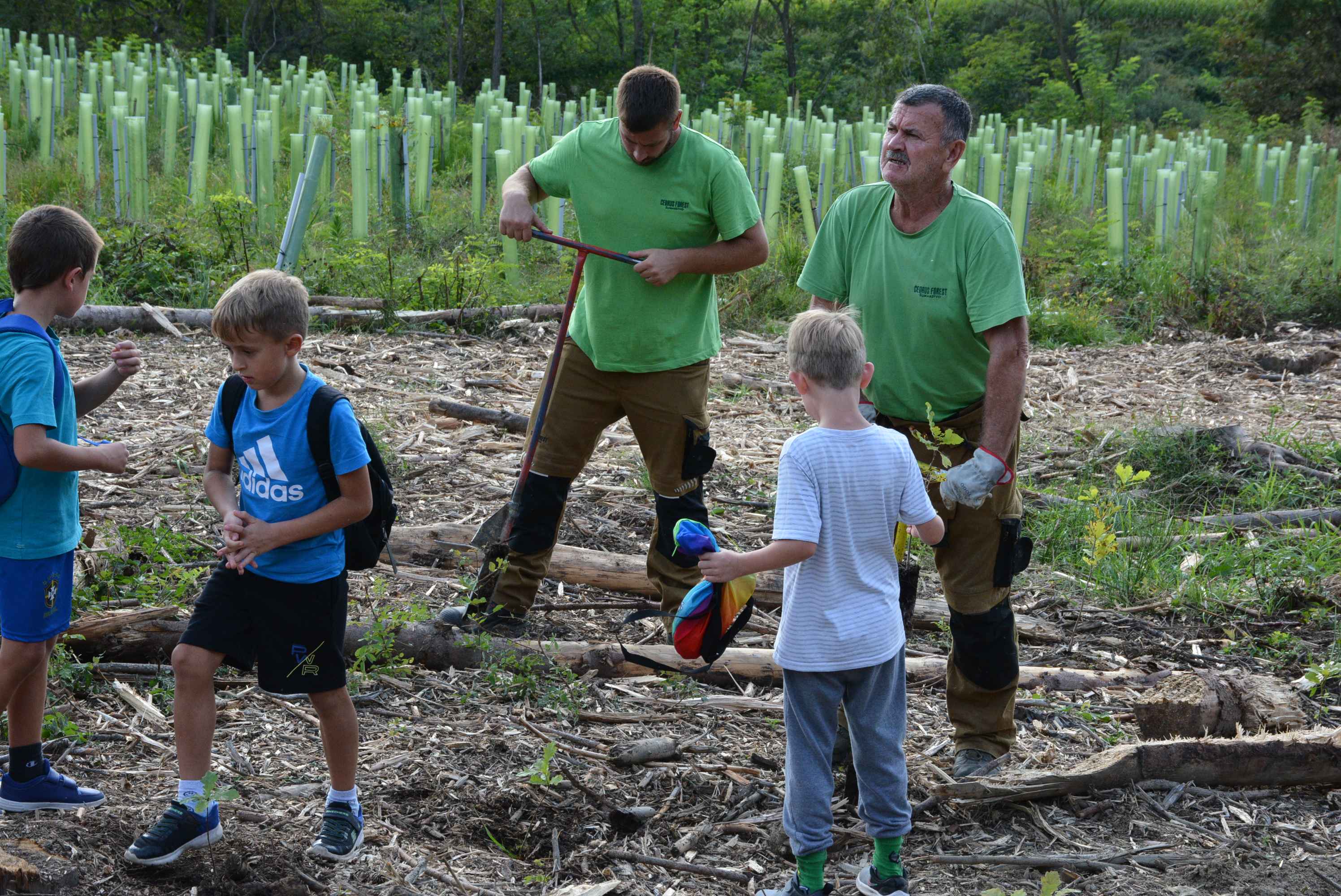 KNEZOVEC Održana velika akcija pošumljavanja u ogranizaciji tvrtke Sobočan