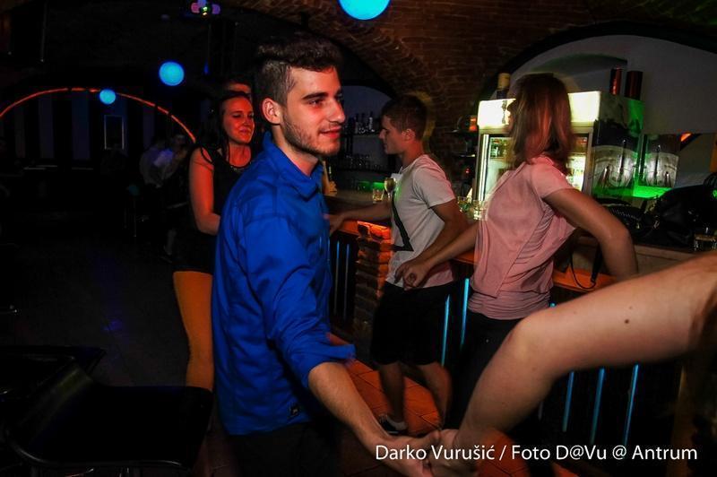 slika00025 Antrum (Petak, 27.6.2014.)