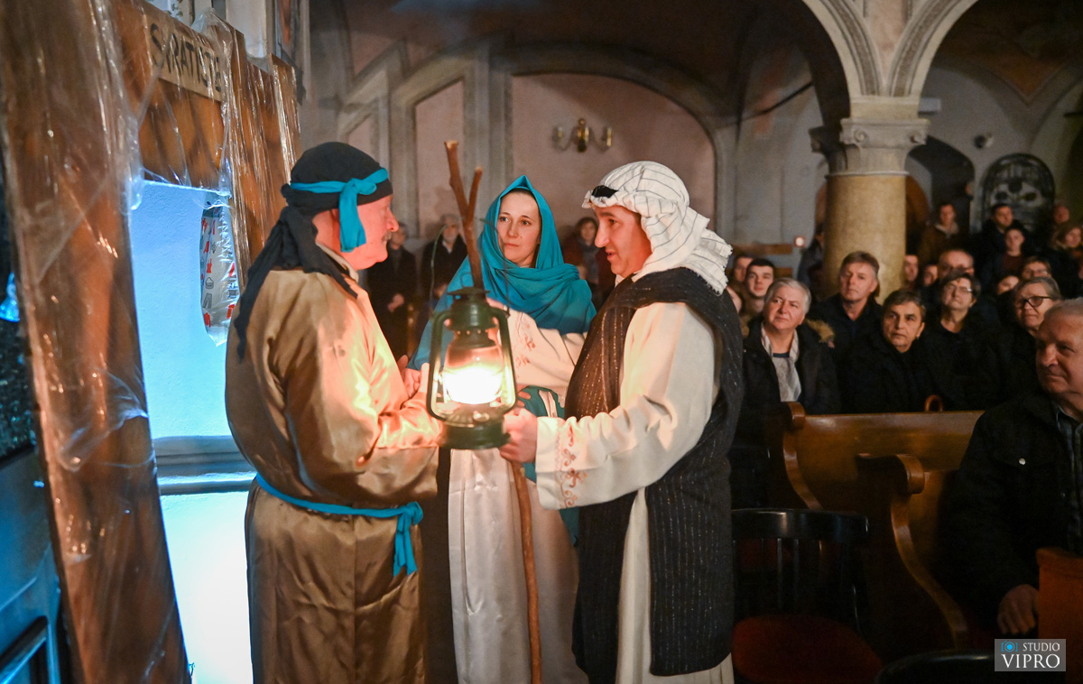 BILO JE PREDIVNO Za kraj Adventske čarolije održan koncert Puhačkog orkestra Grada Preloga