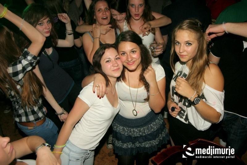 slika0026 Arcus (Subota, 9.6.2012) slika0026 Arcus (Subota, 9.6.2012)